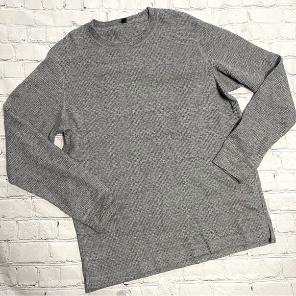 Uniqlo Shirts Uniqlo Ls Thermal Poshmark